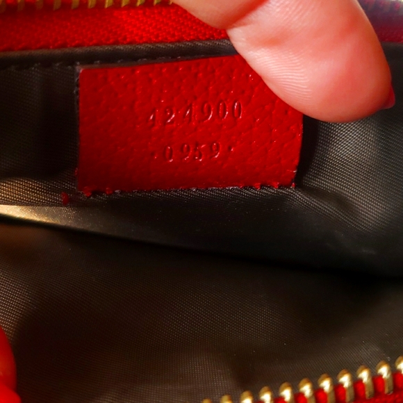 Gucci Handbag - Picture 4 of 9